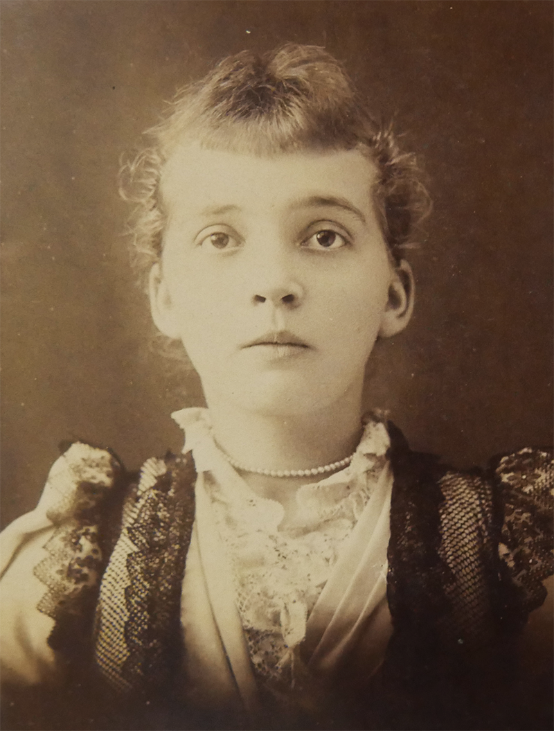 11-Girl
